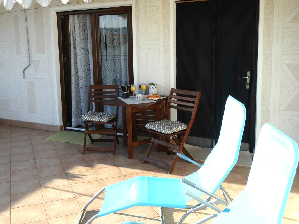 Marina Apartments Kastela Exterior photo